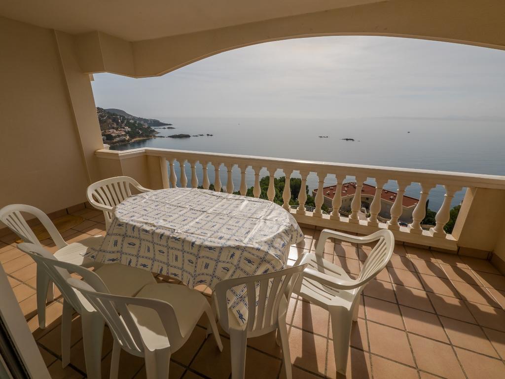 Agi Bella Panoramica Apartment Roses Exterior photo
